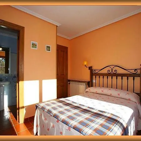 Viviendas De Uso Turistico La Arboleda I Y Ii アパート コロンブレス